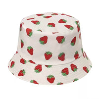 bob-beige-avec-pleins-de-motifs-fraises
